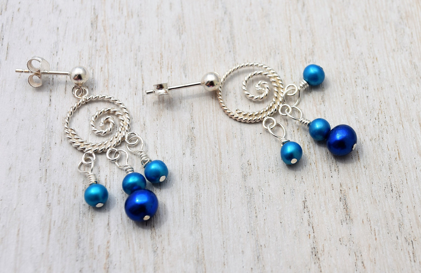 Ocean Wave Pearl Earrings