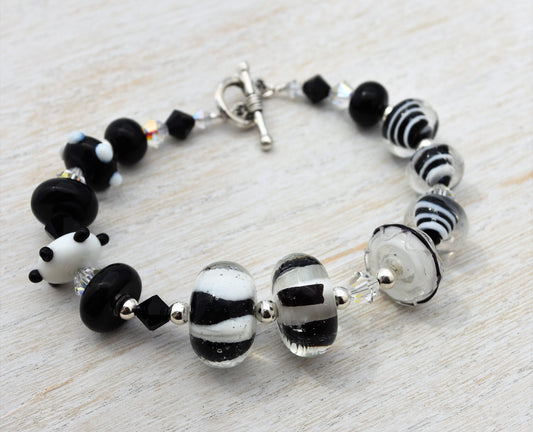 Black and White Lampwork Bead Bracelet